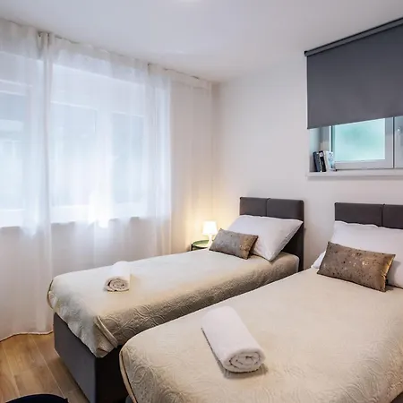 Apartment Lamar Bacvice *