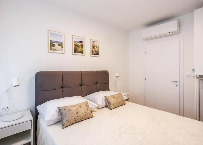 Lamar Bacvice Apartment *